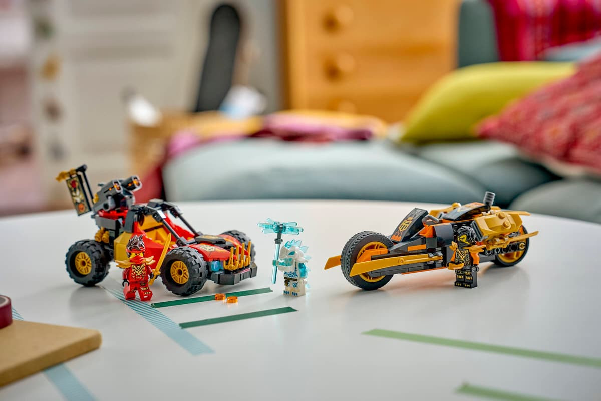 LEGO Ninjago Kai and Cole's Combiner Vehicles 71864