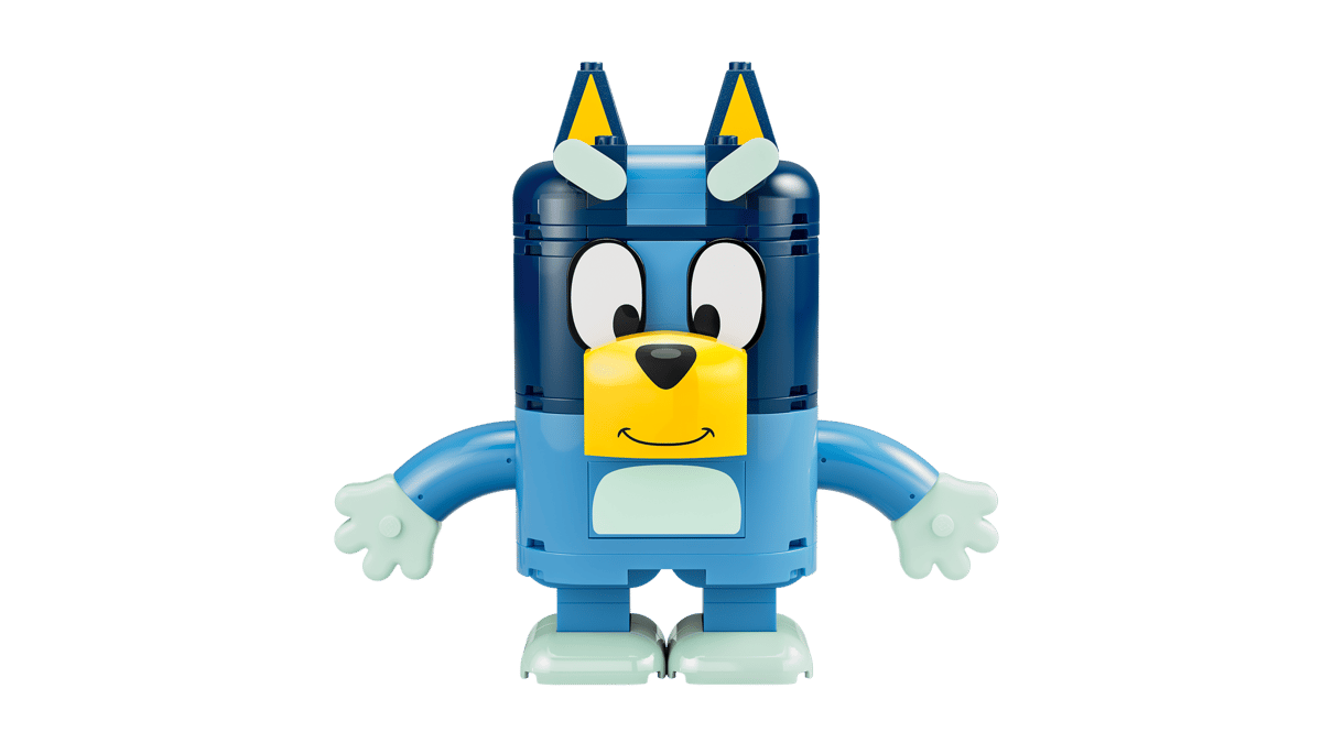 LEGO Bluey Brick-Built Bluey Family 11217