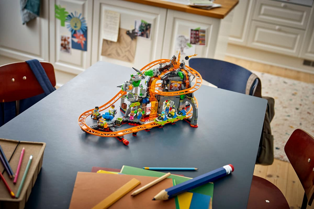 LEGO City Lava Land Roller Coaster Park 60501