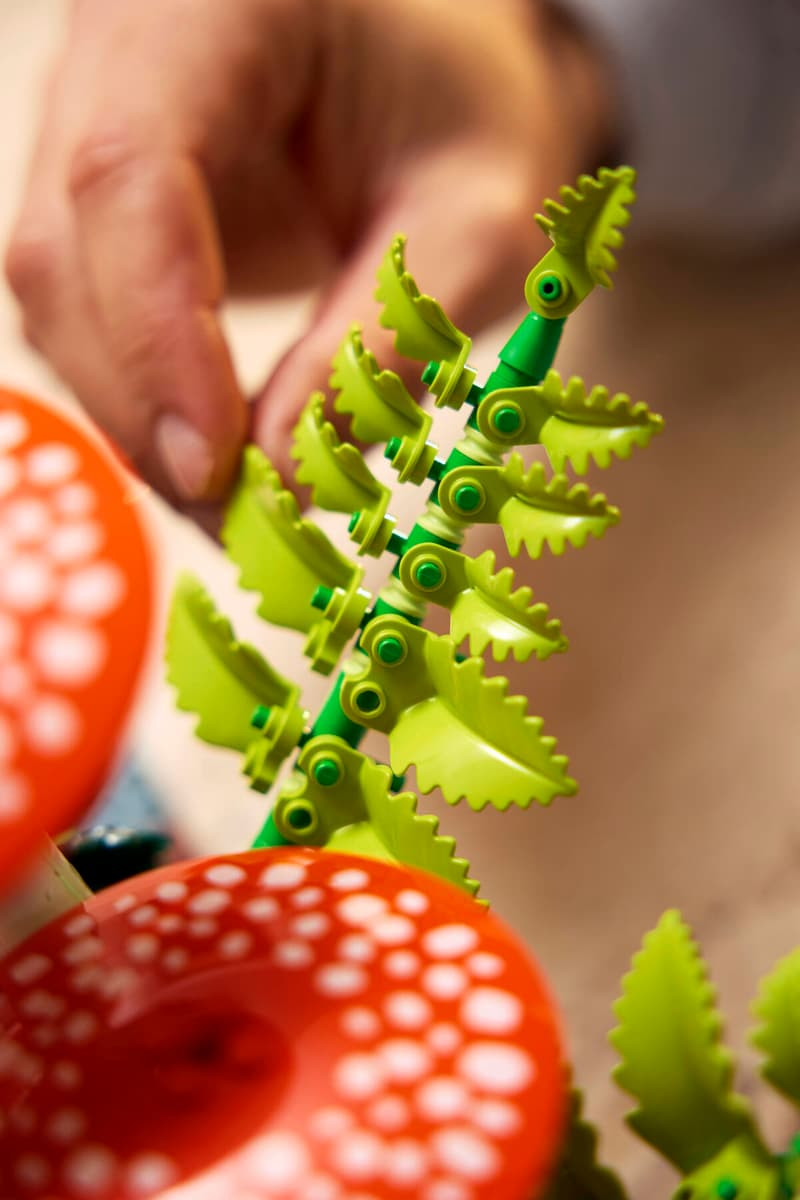 LEGO Botanicals Woodland Mushrooms 11505