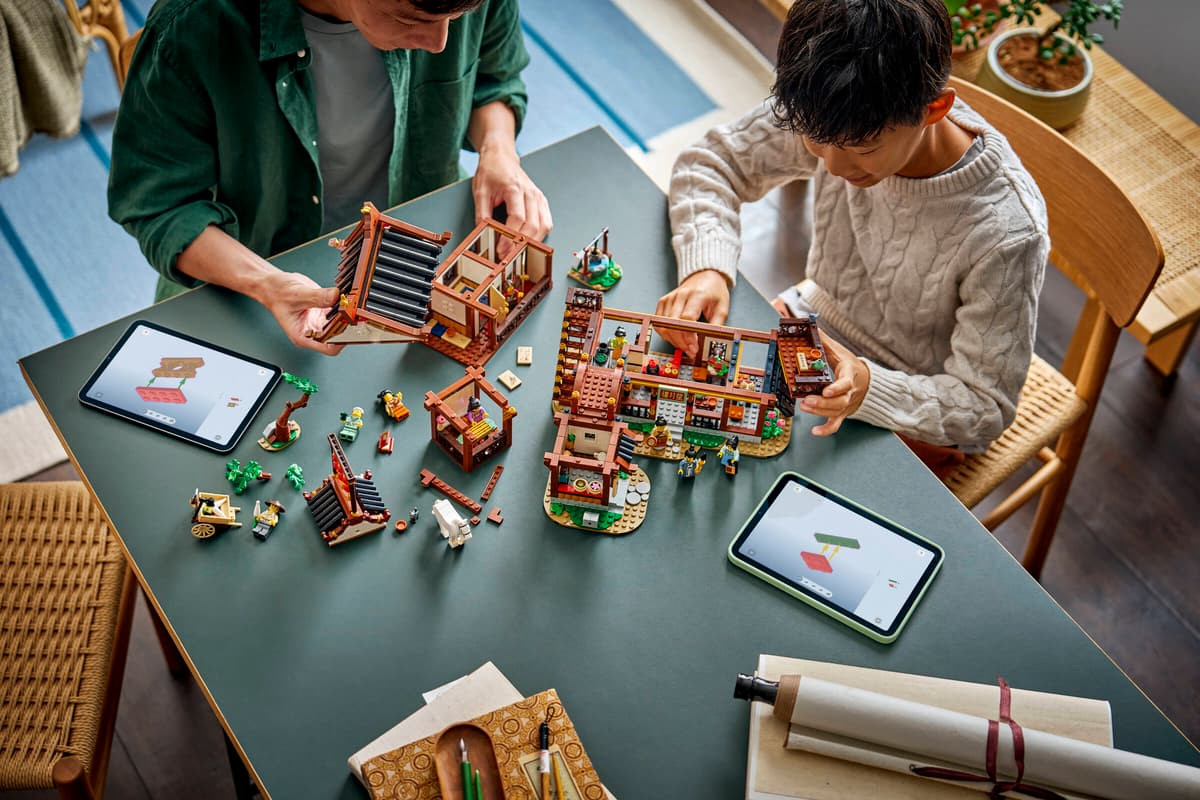LEGO Other Ancient Moon-Gazing Inn 80121