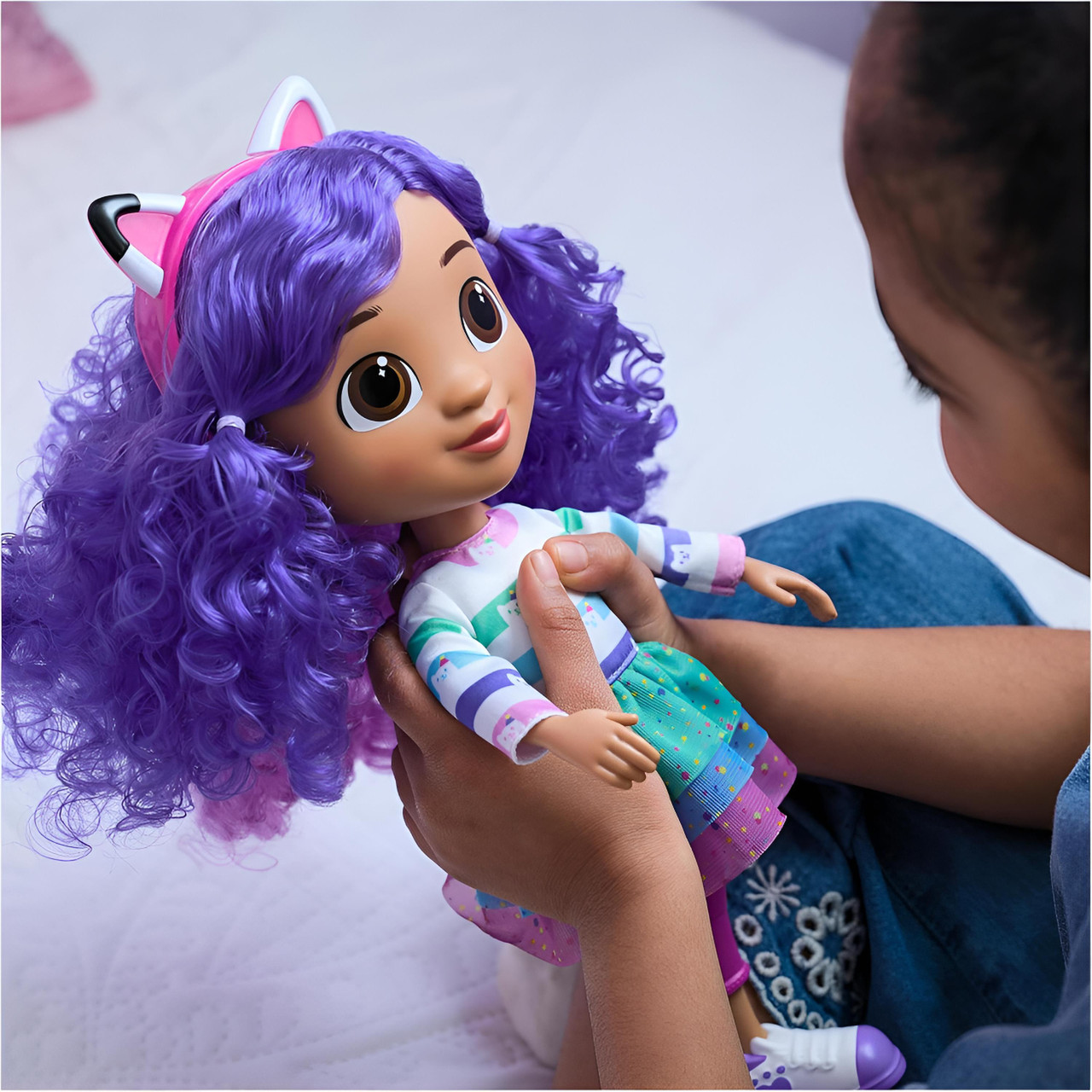 Gabby's Dollhouse - Sing and Celebrate Doll