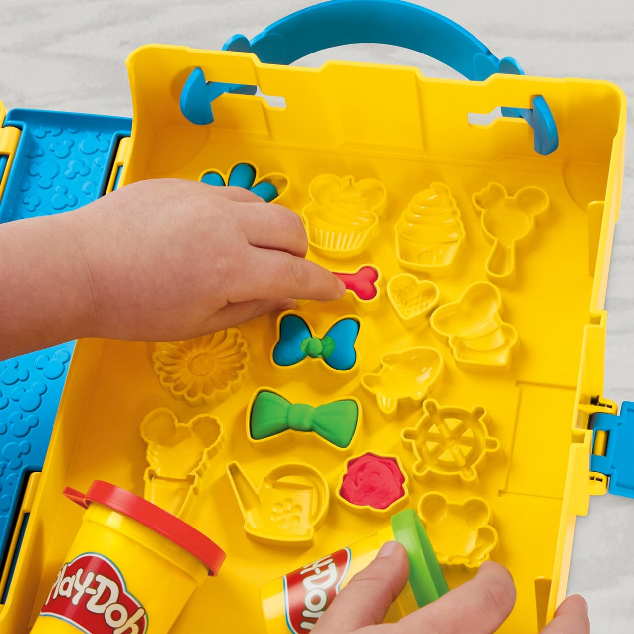 Play-Doh Disney Junior Mickey Mouse Clubhouse Shape a Story Playset