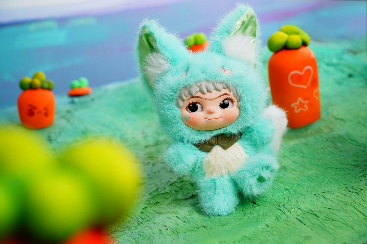 Wakuku Bunny & Fox Mischief Diary Series Figures 