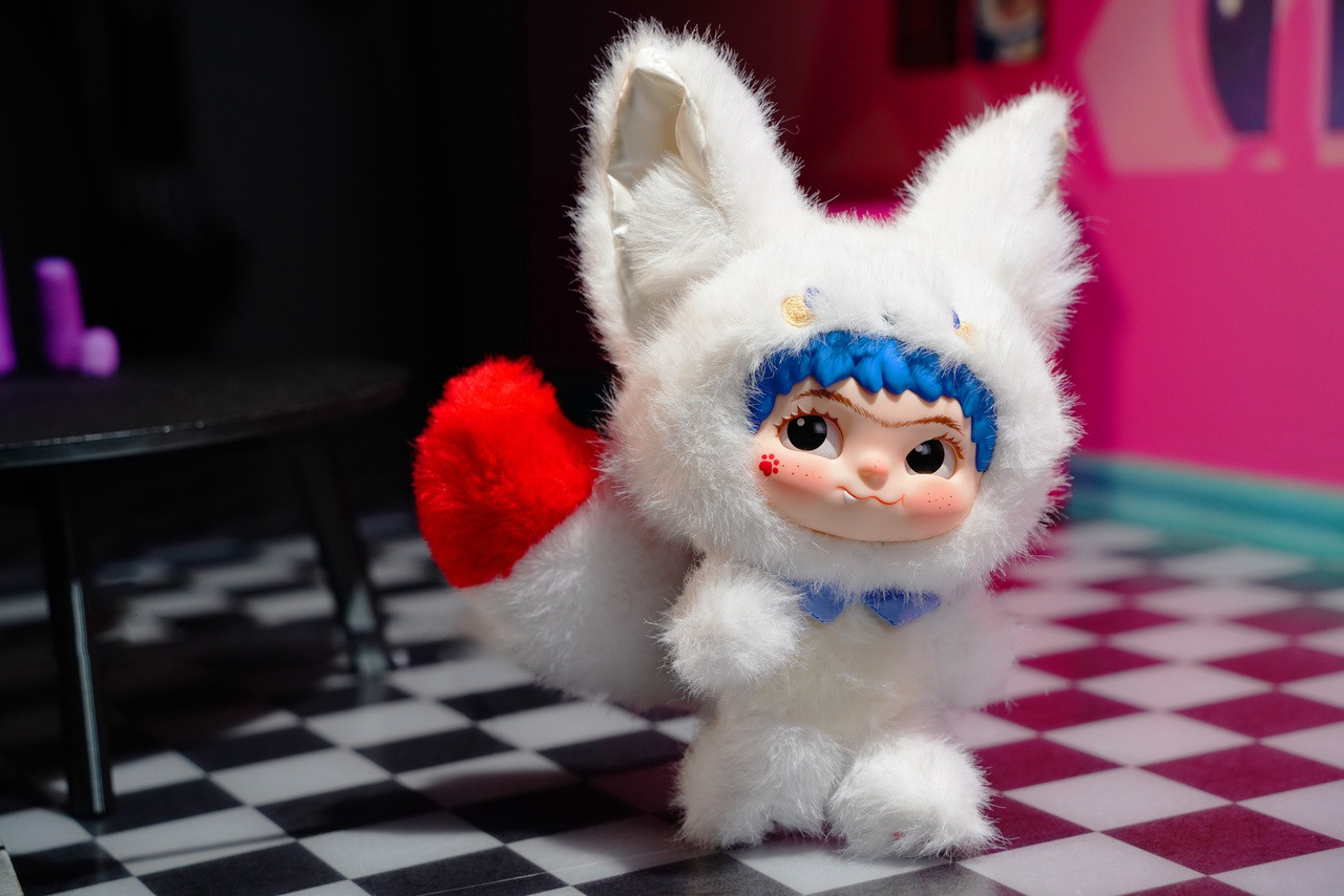 Wakuku Bunny & Fox Mischief Diary Series Figures 