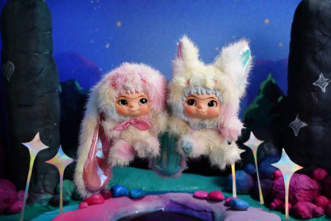 Wakuku Bunny & Fox Mischief Diary Series Figures 