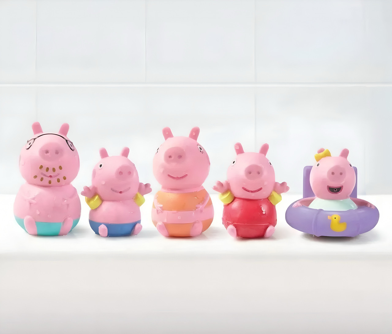 Toomies - Peppa Pig Family Bath Squirters 5 Pack