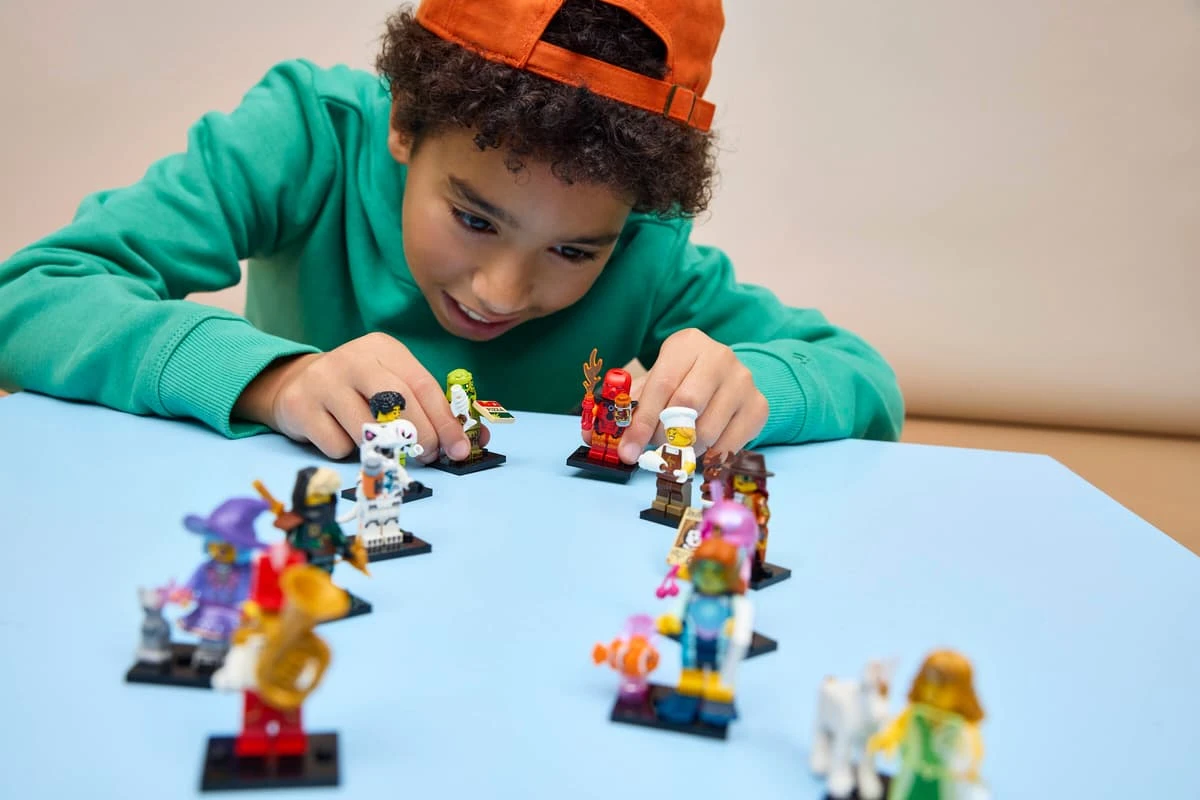 LEGO Minifigures Series 29 71052