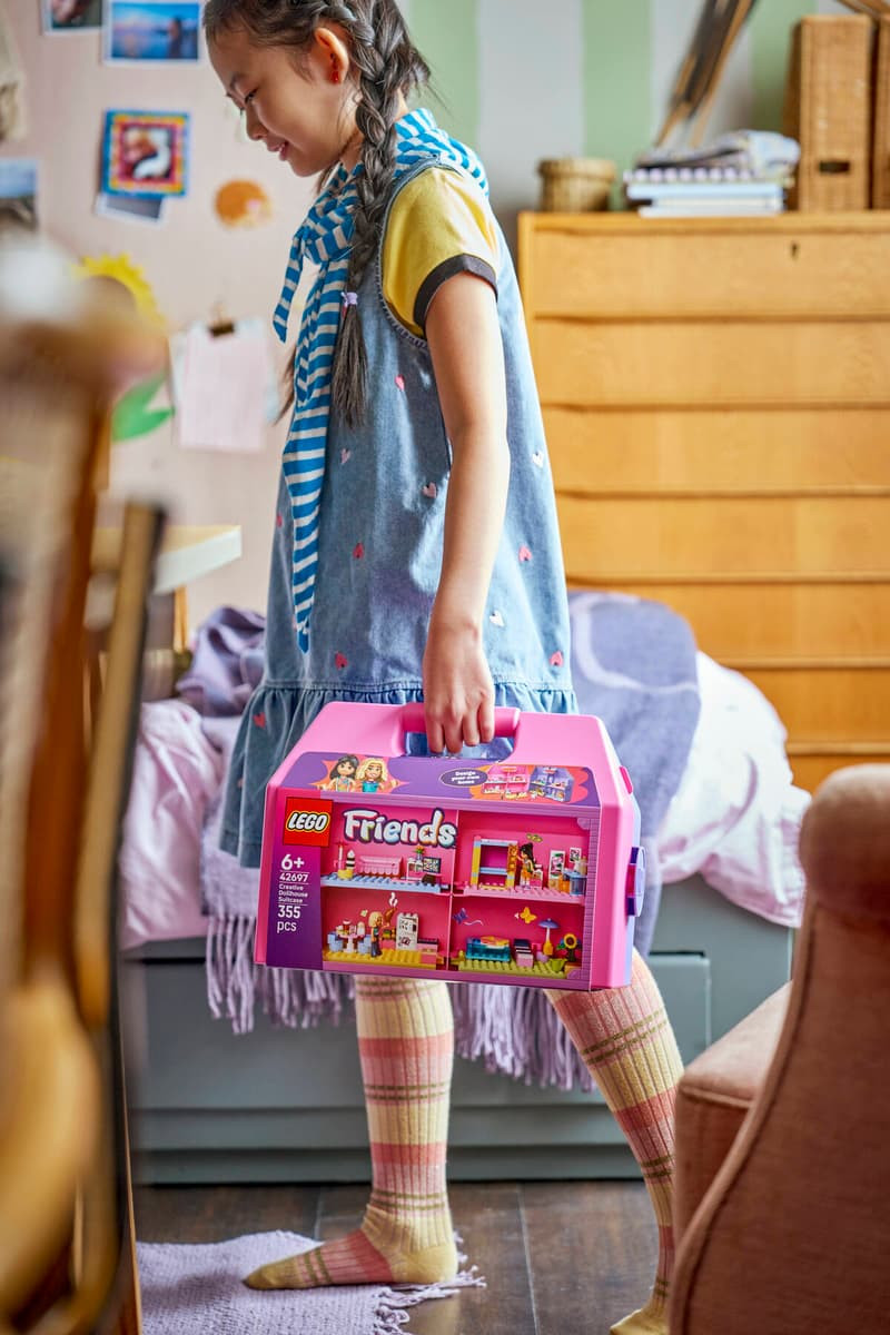 LEGO Friends Creative Dollhouse Suitcase 42697