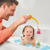 TOMY Toomies 3 in 1 Fishing Frenzy Bath Toy TOMY Toomies 3 in 1 Fishing Frenzy Bath Toy