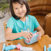 Melissa & Doug Super Smile Dentist Play Set