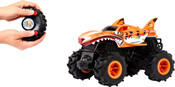 Hot Wheels Monster Trucks RC 1:24 Tiger Shark & 5-Alarm 2 Pack