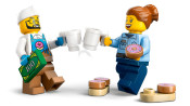 LEGO City Donut Truck 60452 LEGO City Donut Truck 60452