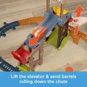 Thomas & Friends Diesel's Lift & Load Construction Set
