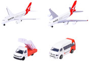 Majorette Qantas Plane and Vehicle