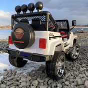 White Off-Road Electric Ride-On Jeep White Off-Road Electric Ride-On Jeep