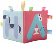 Wonder Co Learn ABC Adventure Box
