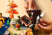 LEGO Icons Autumn Cottage Garden 11372