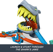 Hot Wheels City Shark Chomp Beach