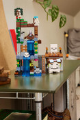 LEGO Minecraft Ghast Station 21597