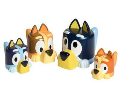 Tomy Bluey Family Pourers Bath Toy Tomy Bluey Family Pourers Bath Toy
