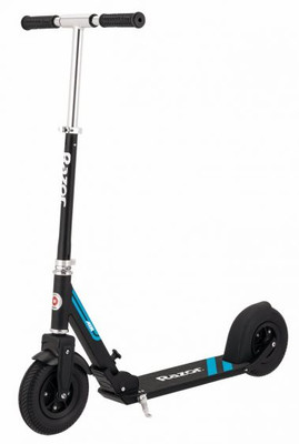 Razor A5 Air Scooter-Black Razor A5 Air Scooter-Black
