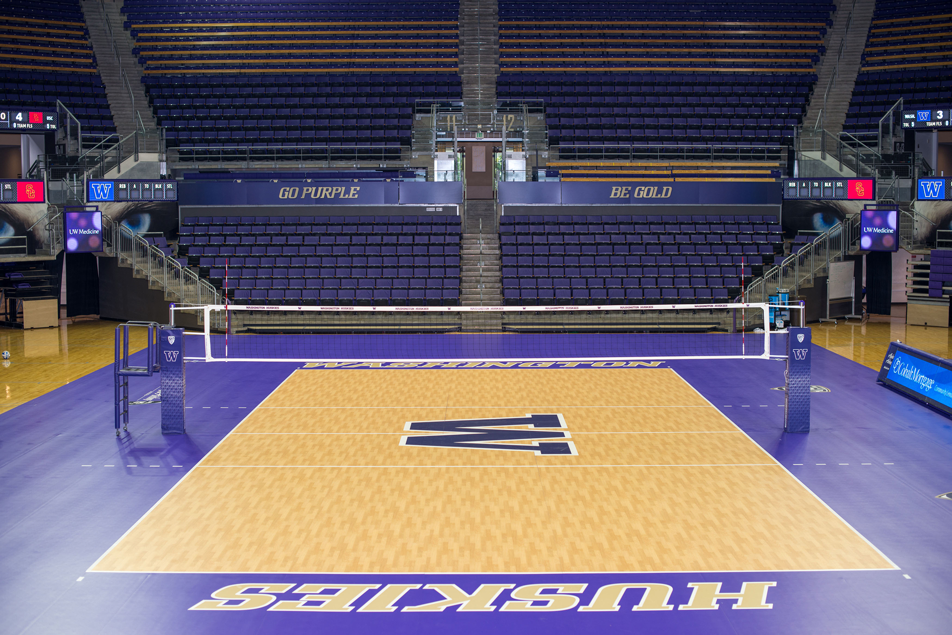 University of Washington Full Volleyball Court