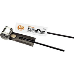 FluoroDose Cavity Varnish - Caramel, 120 x 0.3ml single doses. 5% Sodium
