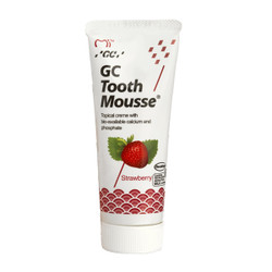 GC Tooth Mousse EXPORT PACKAGE - Strawberry, 10 x 40 g Tube. Topical cream