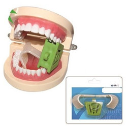 House Brand Mouth Prop SMALL & Tongue Guard 1/Pk. Easily avoiding patients