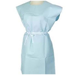 Tidi Disposable Patient Gowns 50/Cs. 30' X 42', Blue. 3-Ply tissue, front