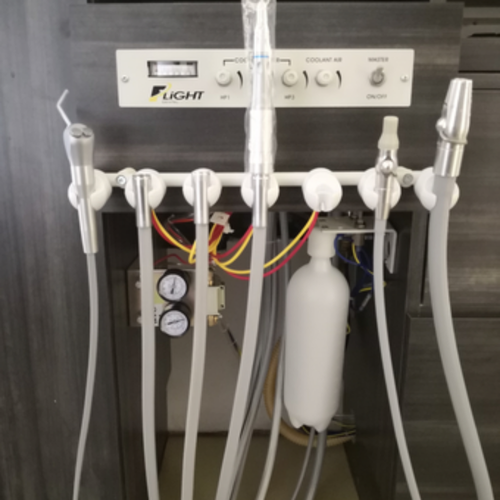 Flight Dental, Rear Delivery System with Vacuum with Regulators for Air and Water, Water Bottle System, (3HP + Syringe, 1 HVE + 1 SE), RD-2102-VAC