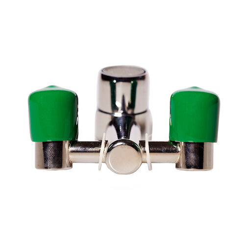 Infection ControlEmergency Eyewash Station Emergency Eyewash Station with Eliminator Valve