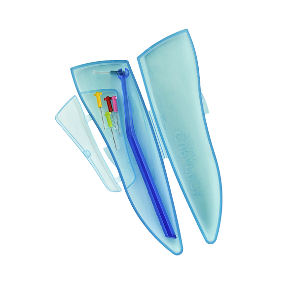 CURAPROX  Set periuțe interdentare mărimea 06, 07, 08, 09 și 011 cu un mâner de plastic UHS 451 într-un suport de plastic albastru