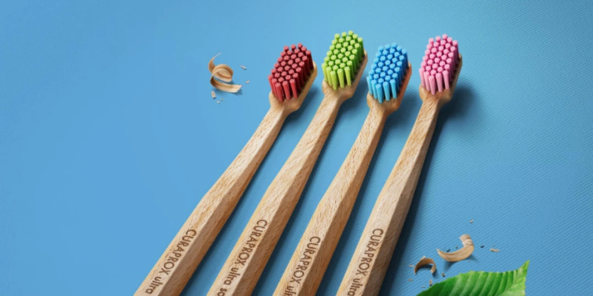 Periajul dentar corect înseamnă folosirea unei tehnici eficiente și a unor instrumente de calitate.