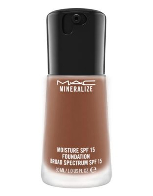 M.A.C Mineralize Moisture Foundation - NW45