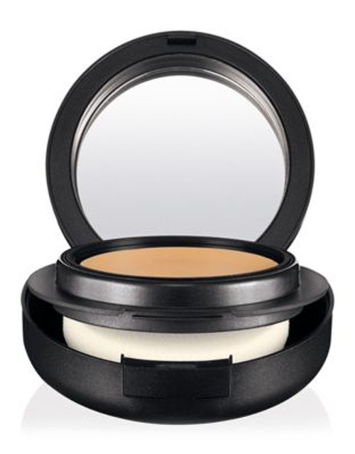 M.A.C Pro Longwear SPF 20 Compact Foundation - NC15