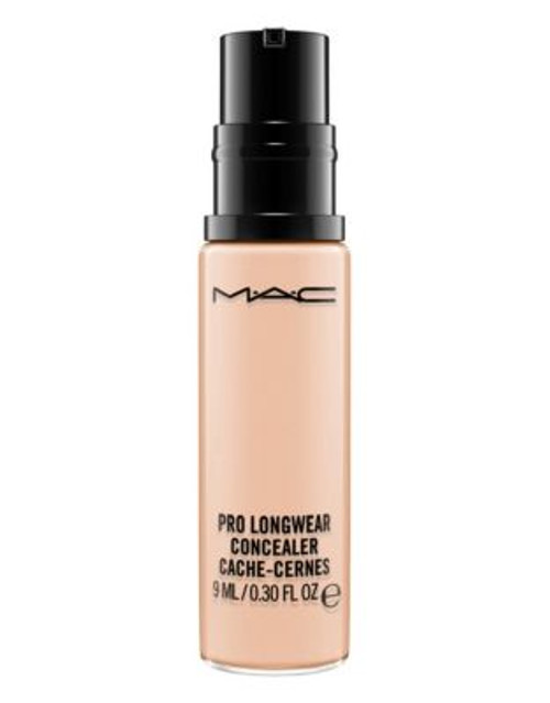 M.A.C Pro Longwear Concealer - NW20