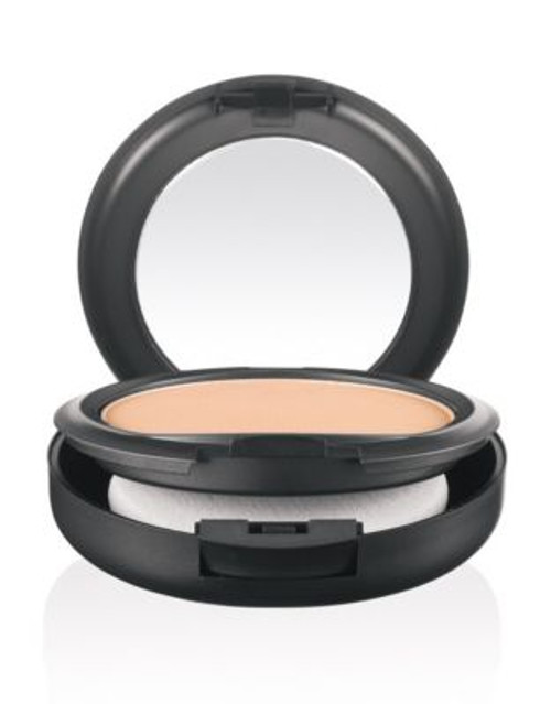 M.A.C Studio Fix Powder Plus Foundation - C4.5