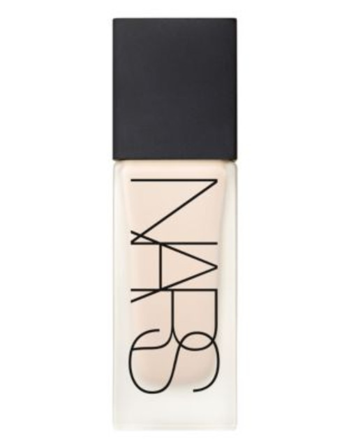 Nars All Day Luminous Weightless Foundation - MONT BLANC