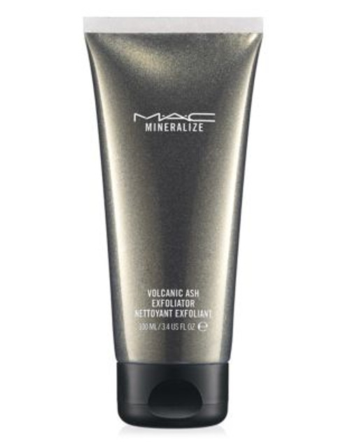 M.A.C Mineralize Volcanic Ash Exfoliator