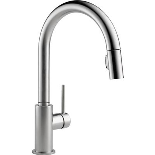 Trinsic Single-Handle Pull-Down Sprayer Kitchen Faucet in Arctic Stainless Featuring MagnaTite Docking