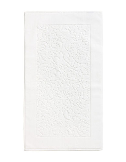 Distinctly Home Sculpted Tub Mat - White