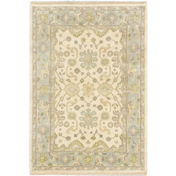 Hand-knotted Royal Ushak Cream Rug - 4 Ft. 1 In. x 5 Ft. 11 In.