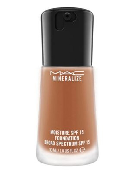 M.A.C Mineralize Moisture Foundation - NW35