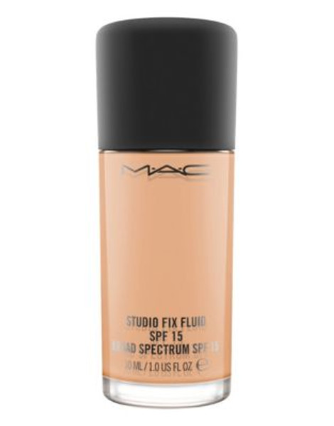 M.A.C Studio Fix Fluid SPF 15 - NW30