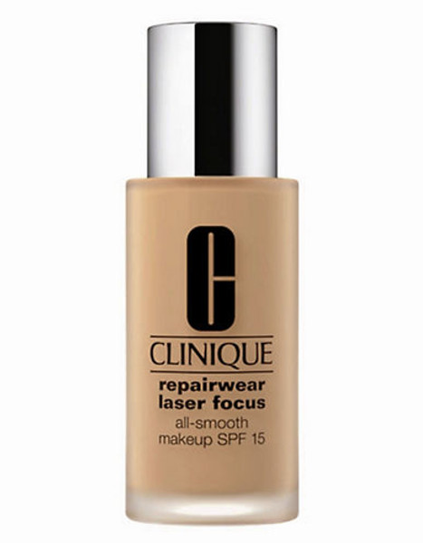 Clinique Repairwear Laser Focus Makeup All-Smooth Makeup Spf 15 - Shade 02