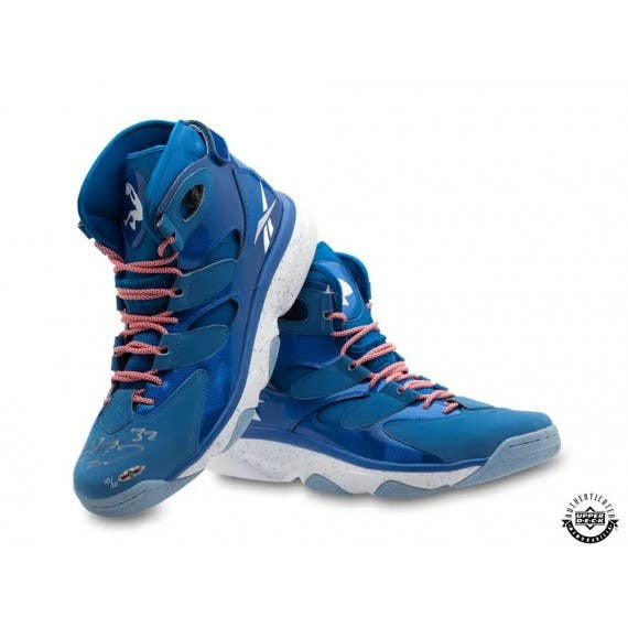 *Signed* Reebok Shaq Attaq Modern Basketball shoes Shaquille O main image 2