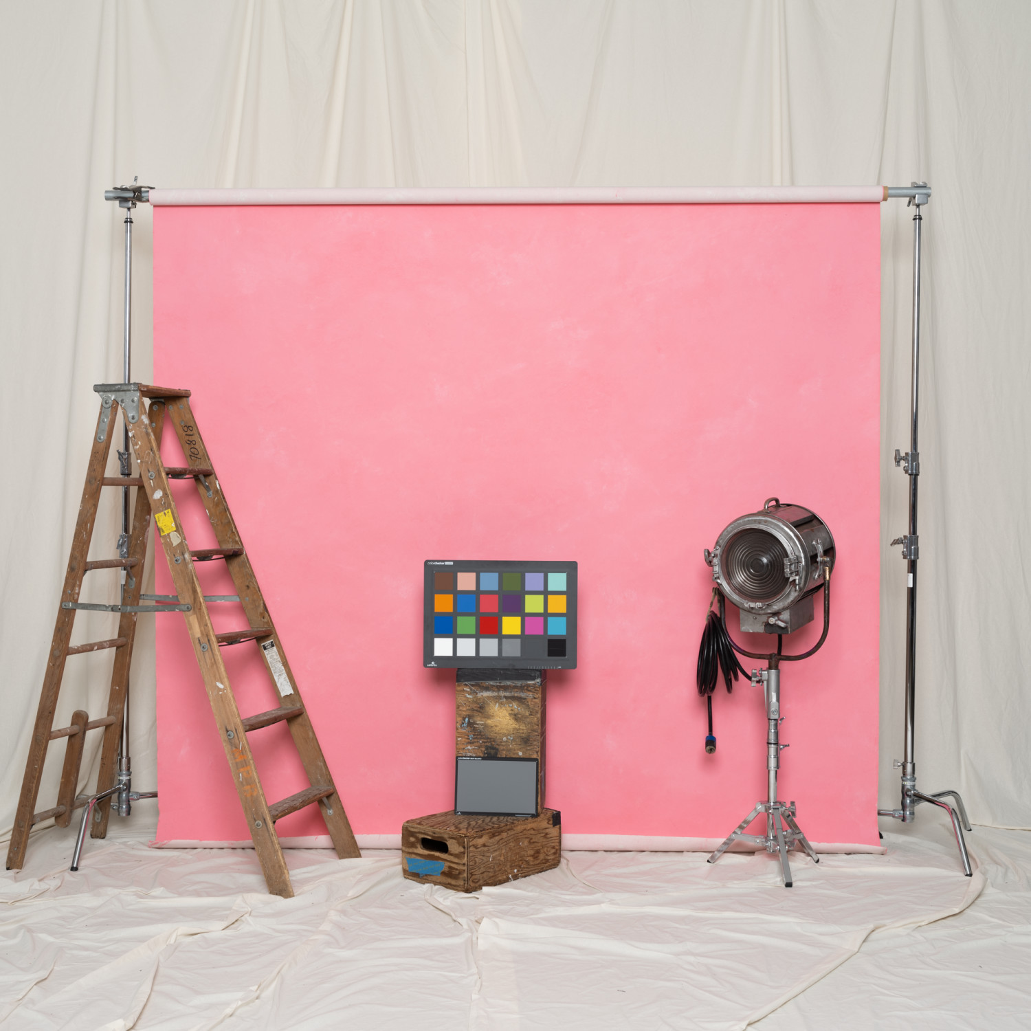 Gravity Backdrops Pink Low Texture XL