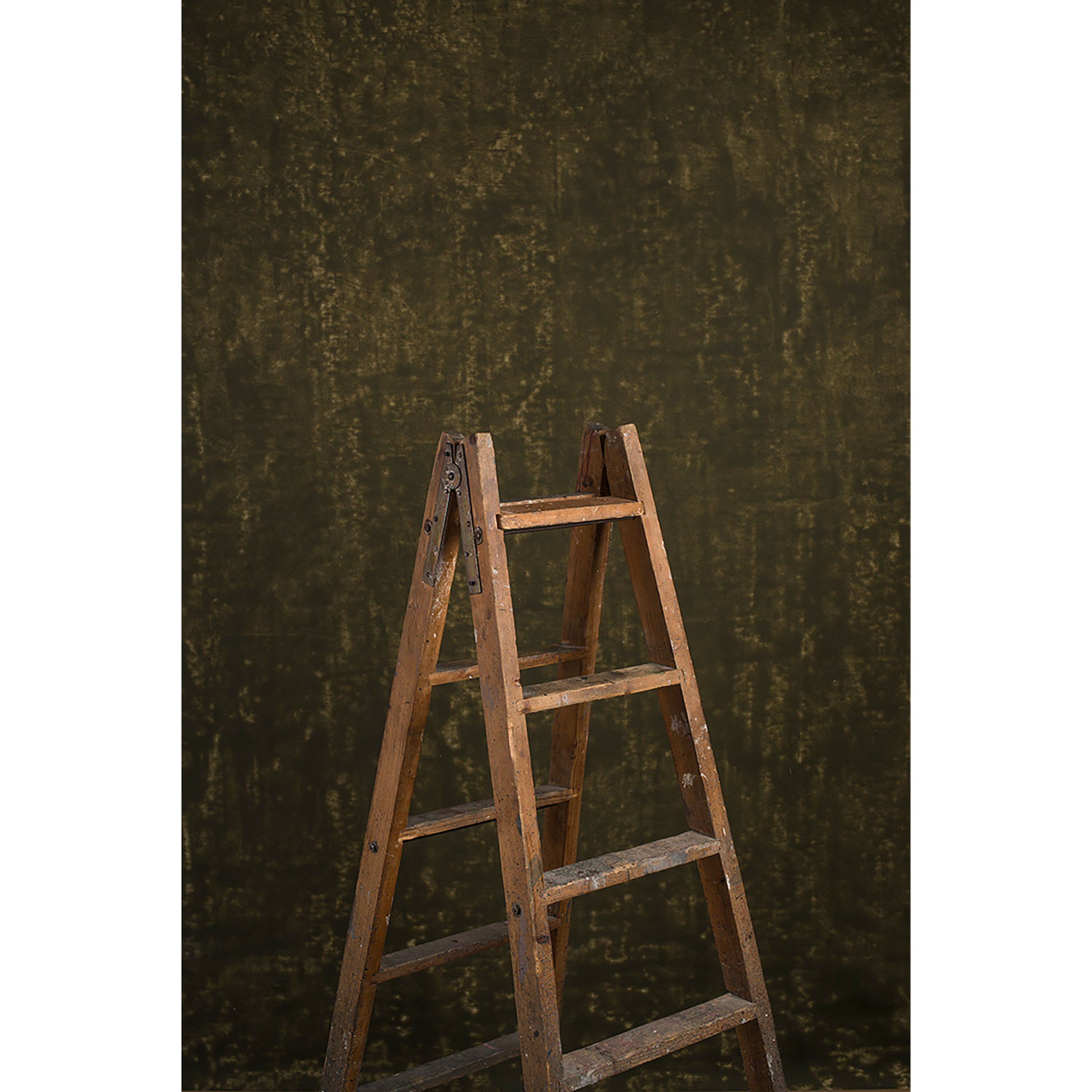 Gravity Backdrops Olive Green Distressed M (SN: 10836)